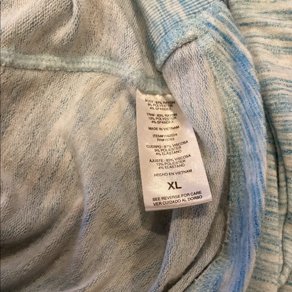 Champion Top - Picture 7 of 7